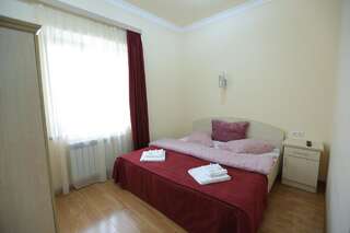 Отель Отель «Арагац» Aragats Двухместный номер Делюкс с 1 кроватью и душем-4